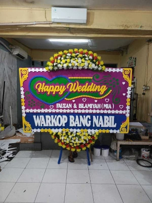 Papan Bunga di Plaza Senayan