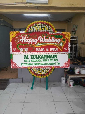 Papan Bunga di Plaza Senayan
