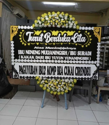 Papan Bunga di Plaza Senayan